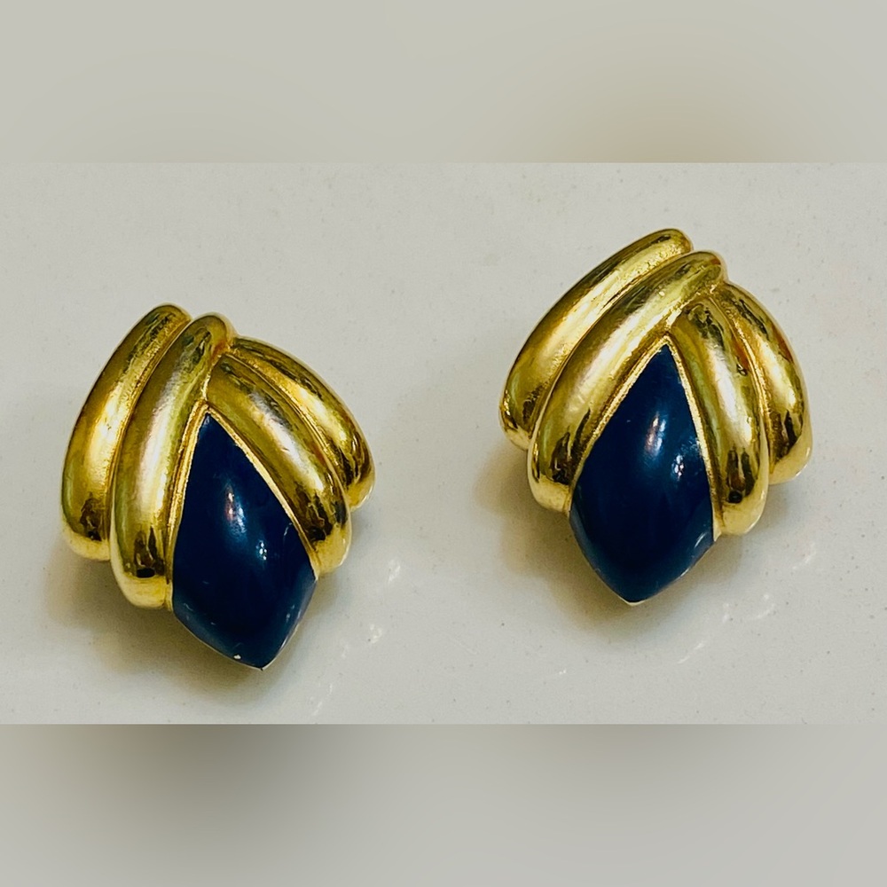 Vtg St.John Elegant Gold and  Enamel Blue  Clip on Earrings